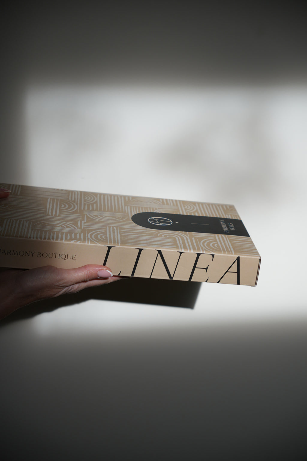 boite papier aluminium coiffeur motif LINEA