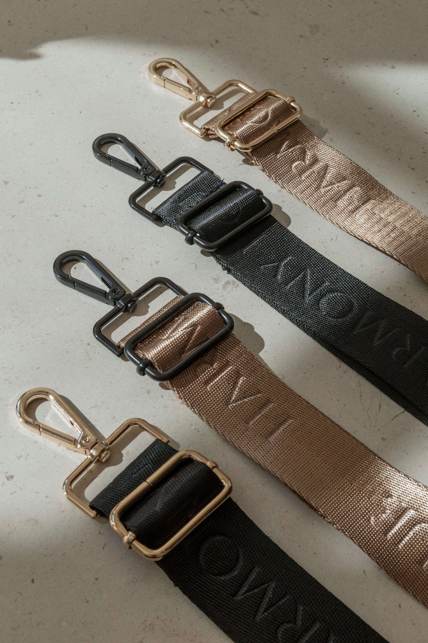 STRAPS MOCHA BLACK